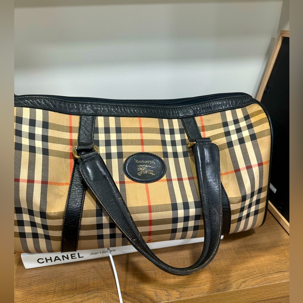 Authentic Burberry Carry on size handbag- w/ COA